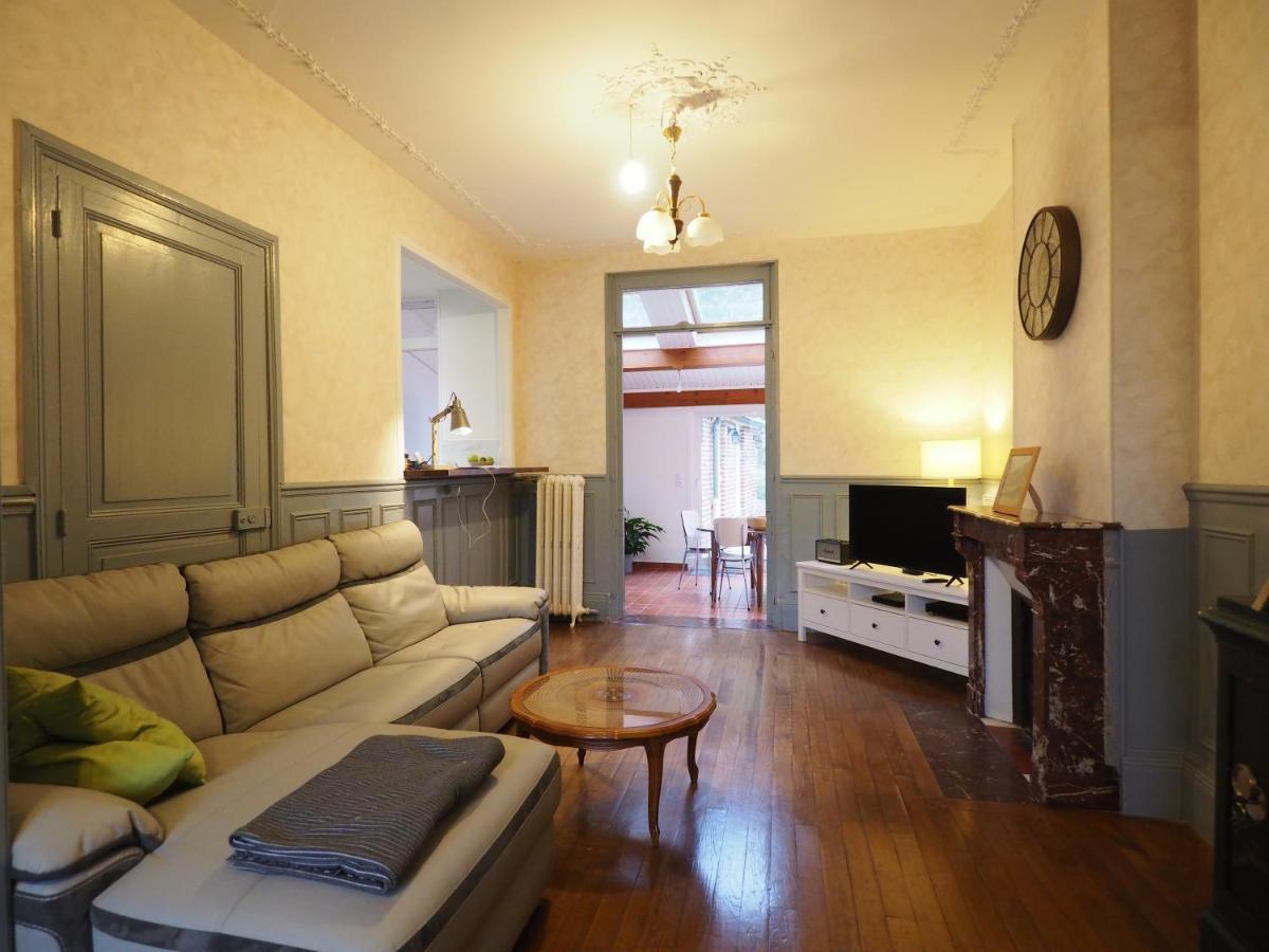 Villa Elegant Bourgeoise Style House With Garden Laon Exterior foto