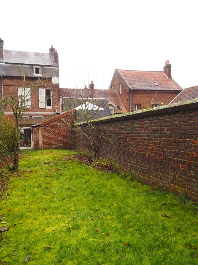 Villa Elegant Bourgeoise Style House With Garden Laon Exterior foto